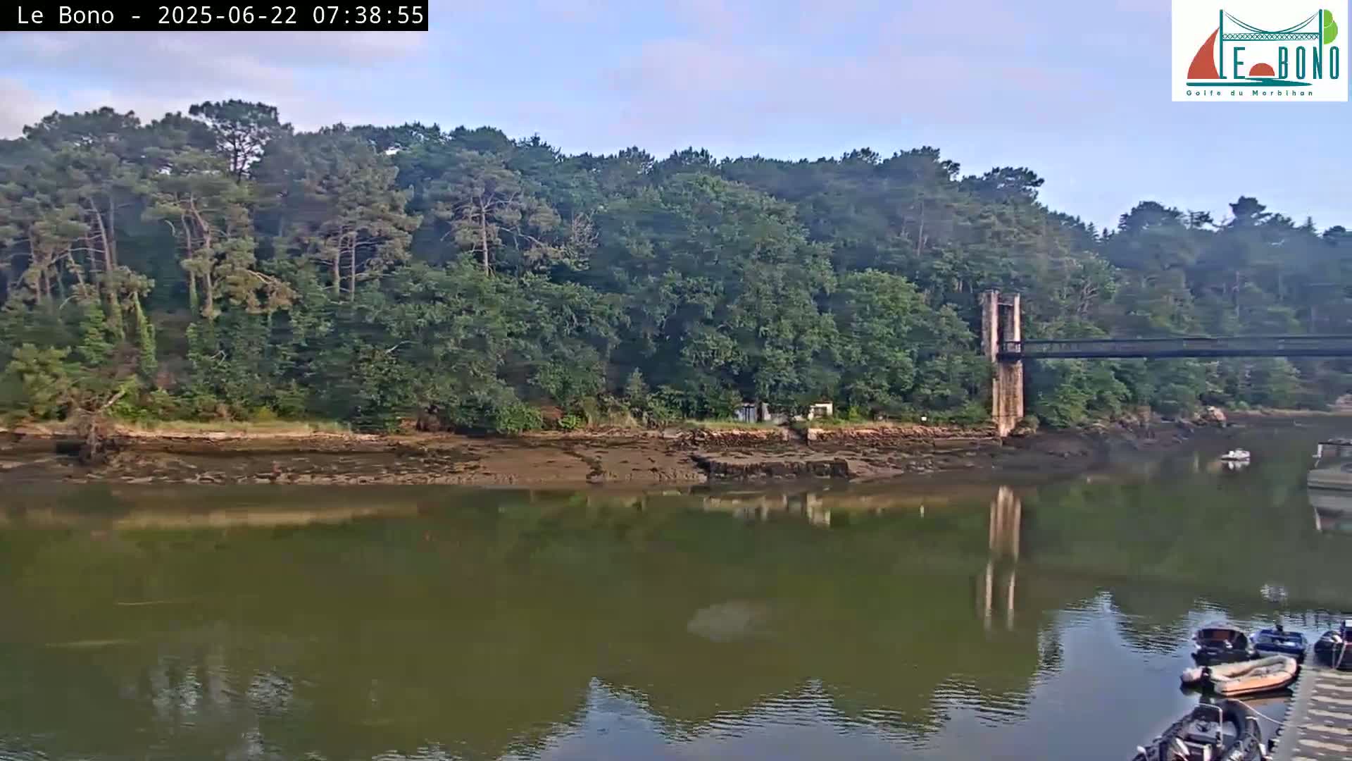 Riviere du Bono River & Le Bono Pont Joseph Le Brix (Pont Joseph Bridge) Live Cam - Vannes, Morbihan, Bretagne. France