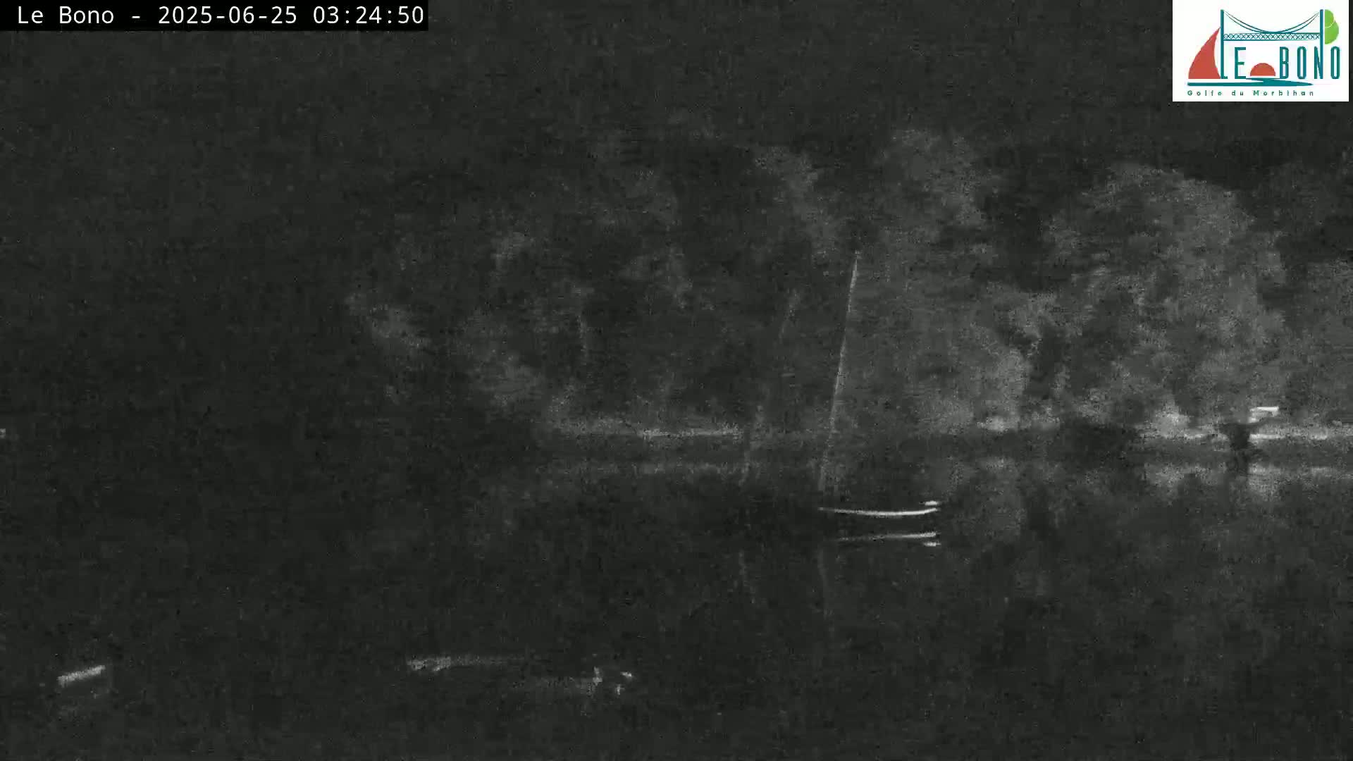 Riviere du Bono River & Le Bono Pont Joseph Le Brix (Pont Joseph Bridge) Live Cam - Vannes, Morbihan, Bretagne. France