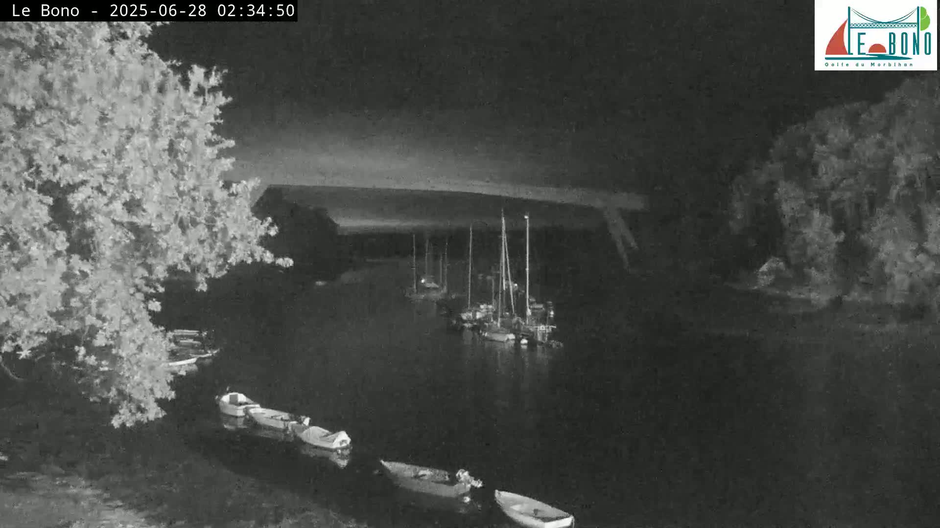 Riviere du Bono River & Le Bono Pont Joseph Le Brix (Pont Joseph Bridge) Live Cam - Vannes, Morbihan, Bretagne. France