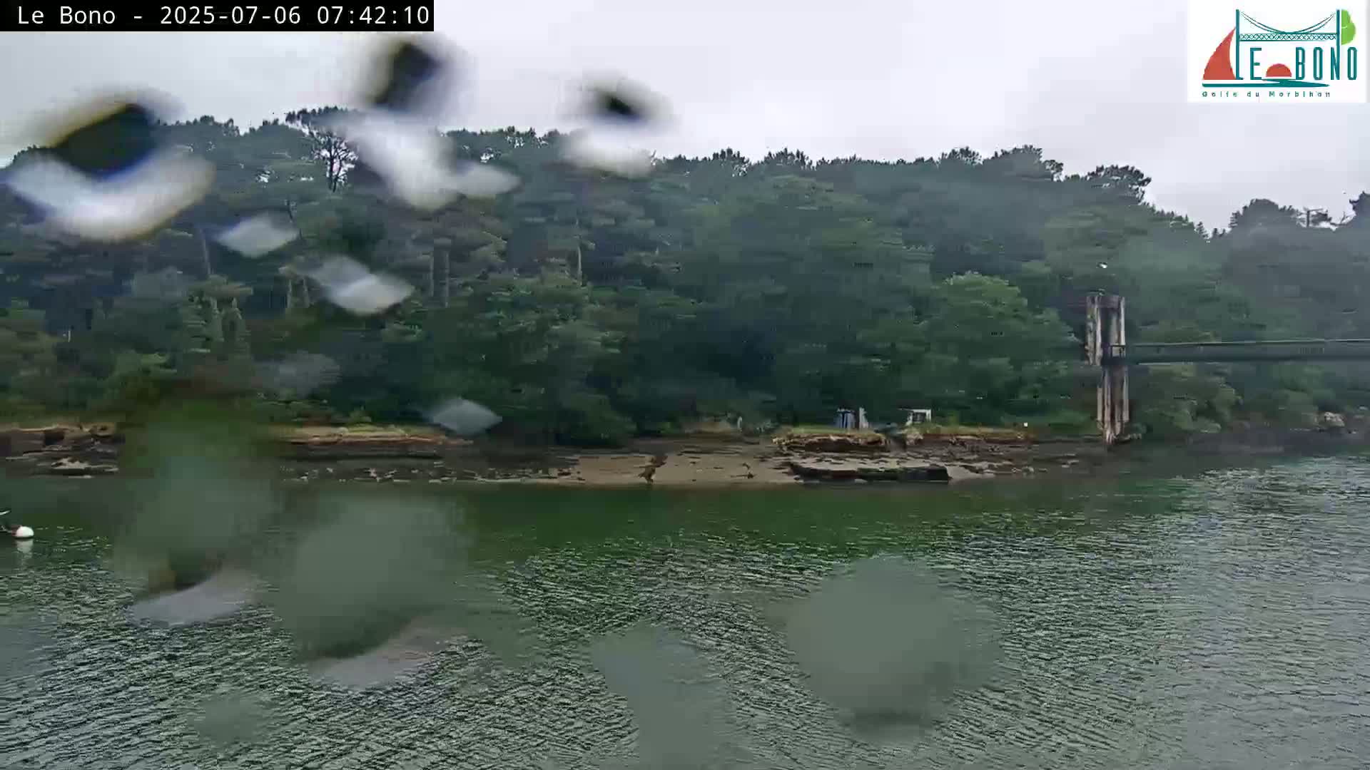 Riviere du Bono River & Le Bono Pont Joseph Le Brix (Pont Joseph Bridge) Live Cam - Vannes, Morbihan, Bretagne. France