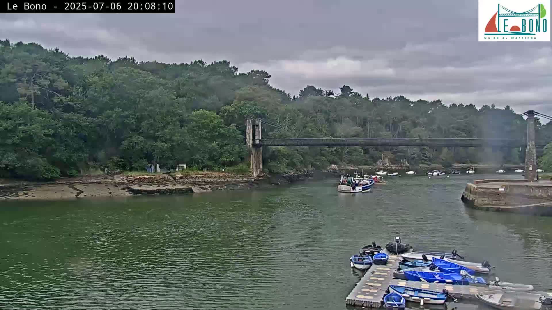 Riviere du Bono River & Le Bono Pont Joseph Le Brix (Pont Joseph Bridge) Live Cam - Vannes, Morbihan, Bretagne. France