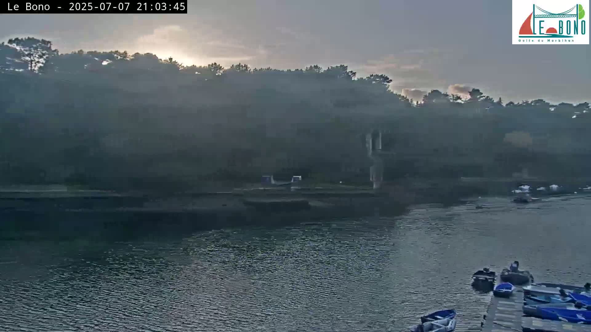 Riviere du Bono River & Le Bono Pont Joseph Le Brix (Pont Joseph Bridge) Live Cam - Vannes, Morbihan, Bretagne. France