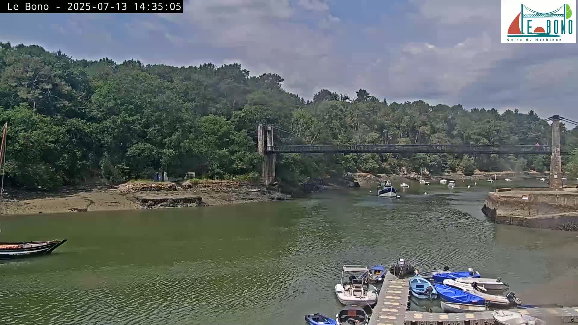 Riviere du Bono River & Le Bono Pont Joseph Le Brix (Pont Joseph Bridge) Live Cam - Vannes, Morbihan, Bretagne. France