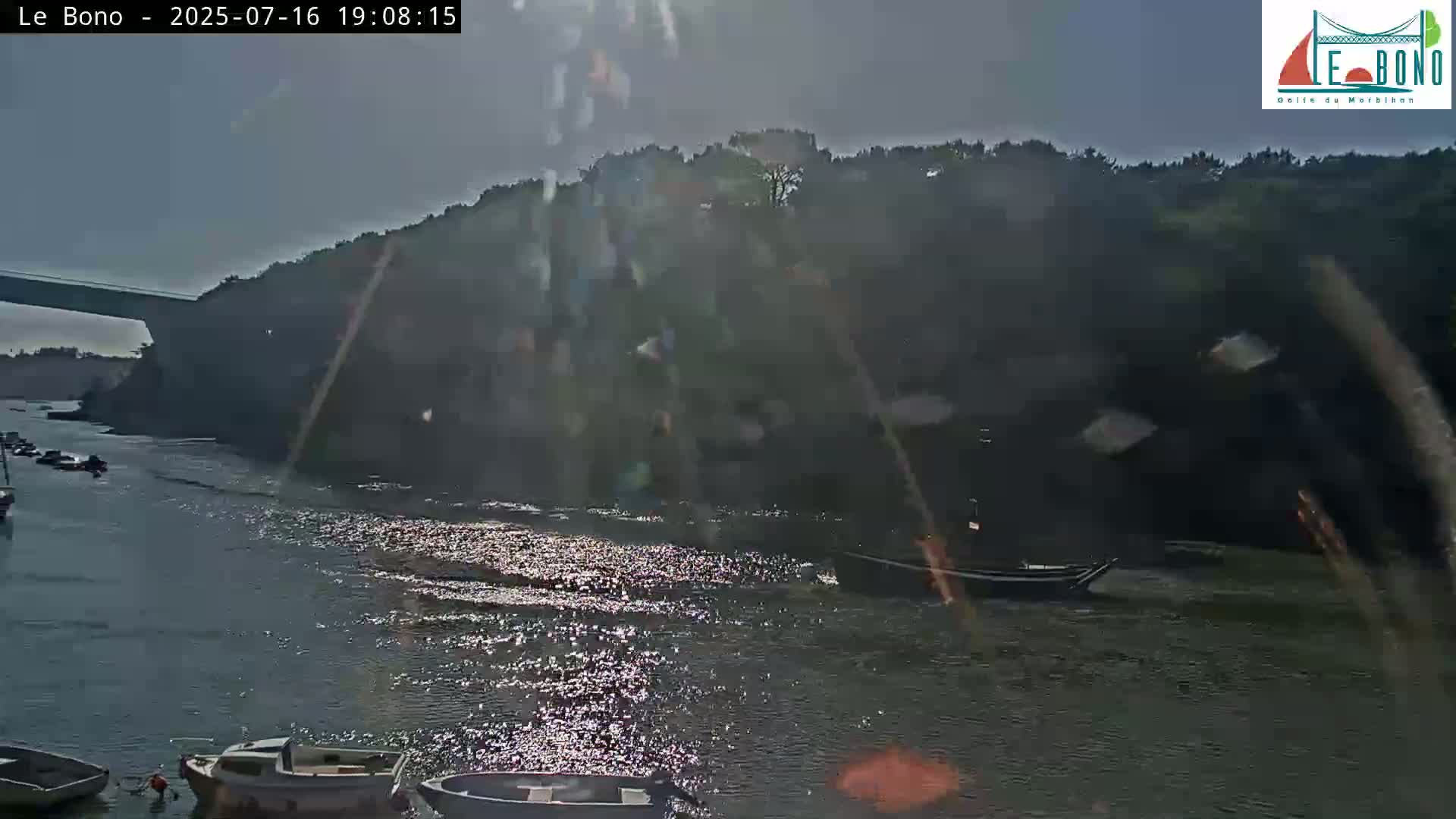 Riviere du Bono River & Le Bono Pont Joseph Le Brix (Pont Joseph Bridge) Live Cam - Vannes, Morbihan, Bretagne. France