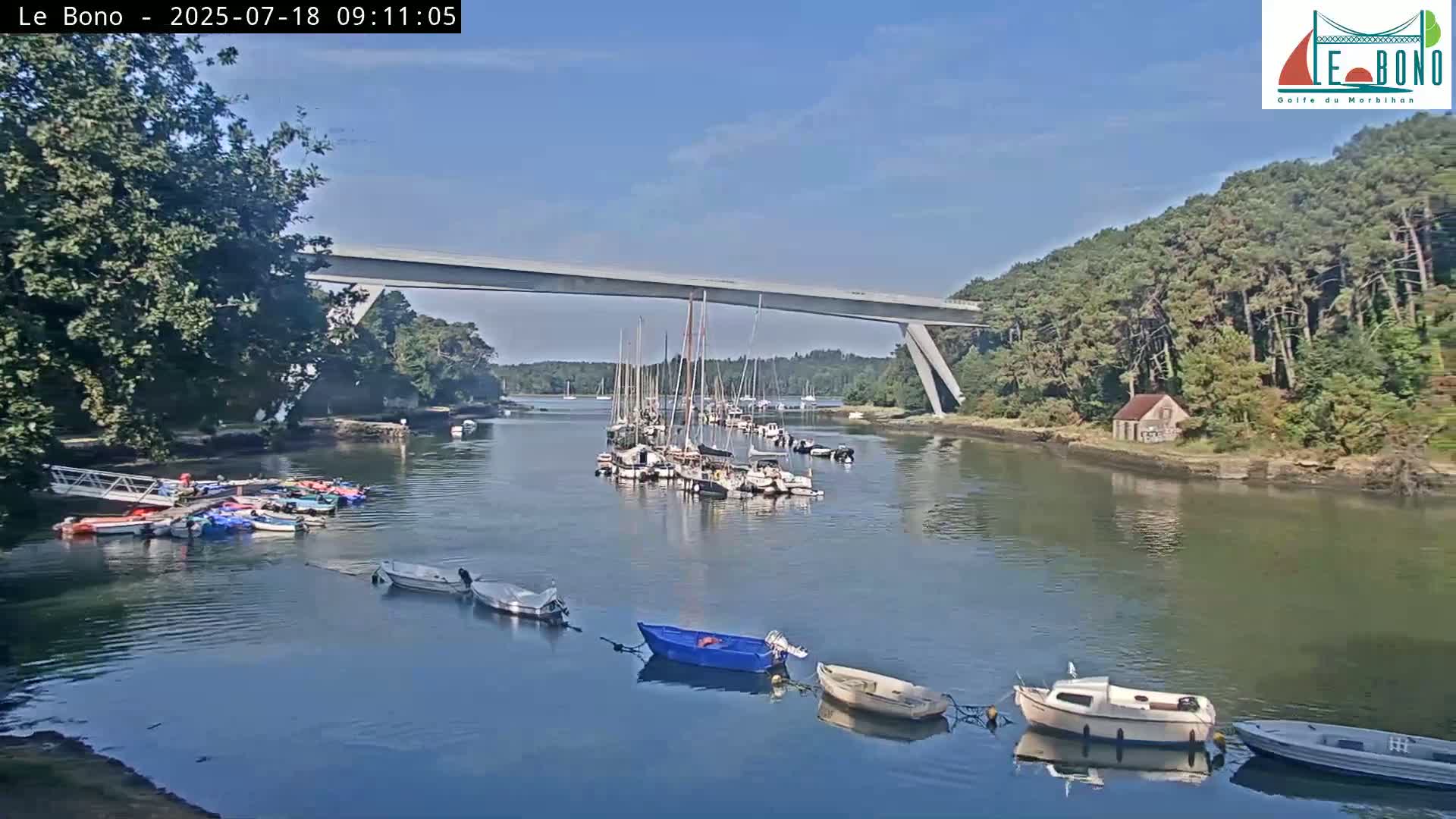 Riviere du Bono River & Le Bono Pont Joseph Le Brix (Pont Joseph Bridge) Live Cam - Vannes, Morbihan, Bretagne. France