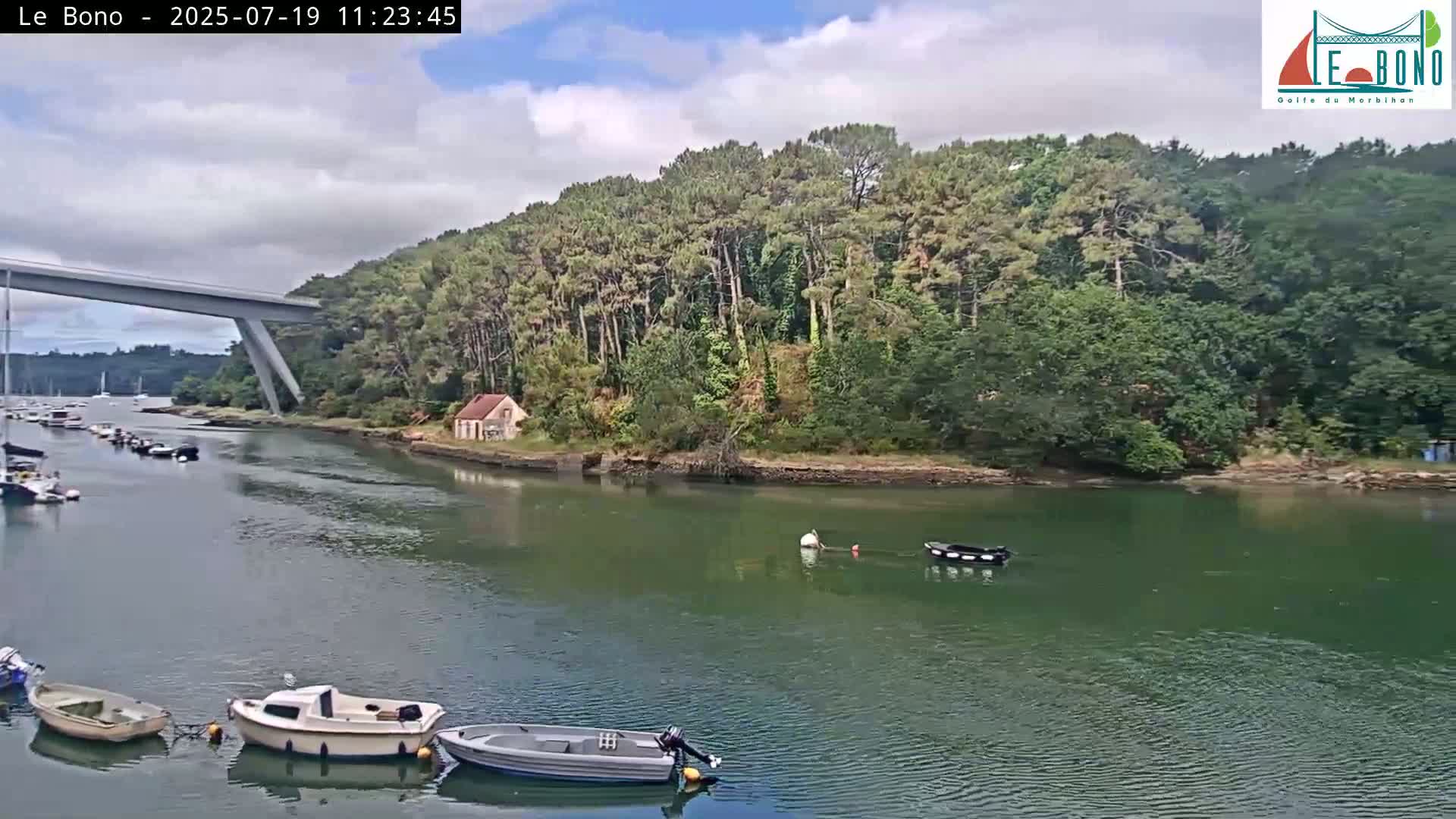 Riviere du Bono River & Le Bono Pont Joseph Le Brix (Pont Joseph Bridge) Live Cam - Vannes, Morbihan, Bretagne. France