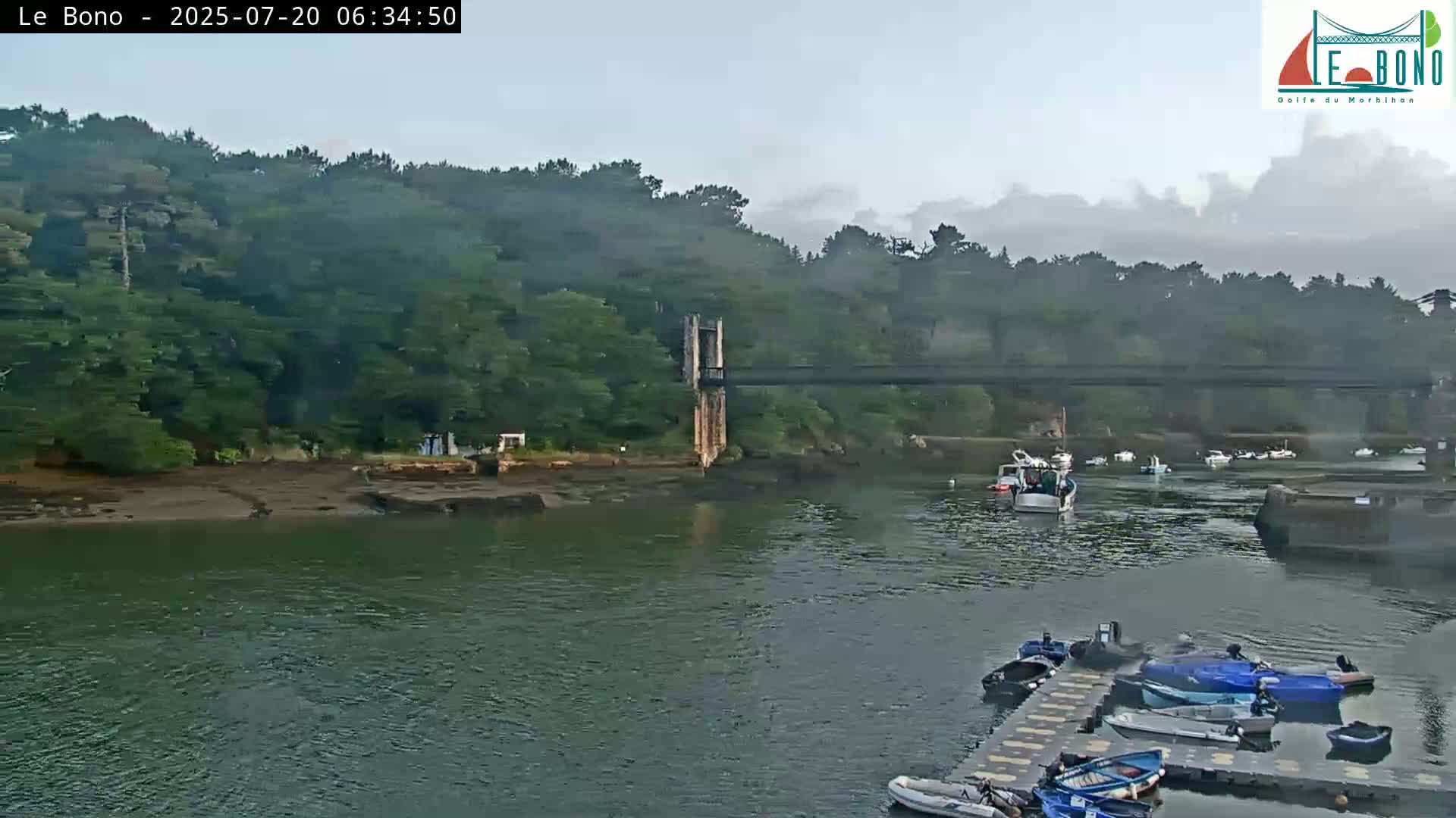 Riviere du Bono River & Le Bono Pont Joseph Le Brix (Pont Joseph Bridge) Live Cam - Vannes, Morbihan, Bretagne. France