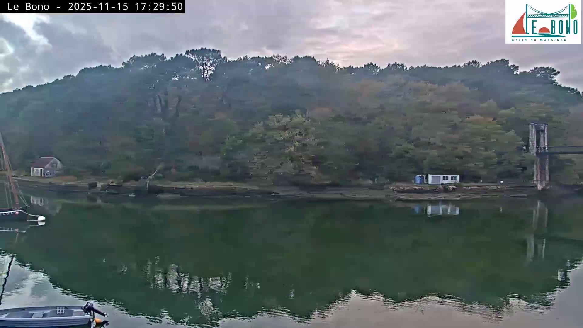 Riviere du Bono River & Le Bono Pont Joseph Le Brix (Pont Joseph Bridge) Live Cam - Vannes, Morbihan, Bretagne. France