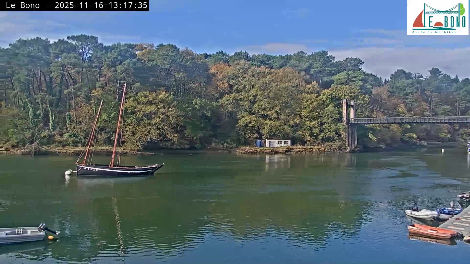 Riviere du Bono River & Le Bono Pont Joseph Le Brix (Pont Joseph Bridge) Live Cam - Vannes, Morbihan, Bretagne. France