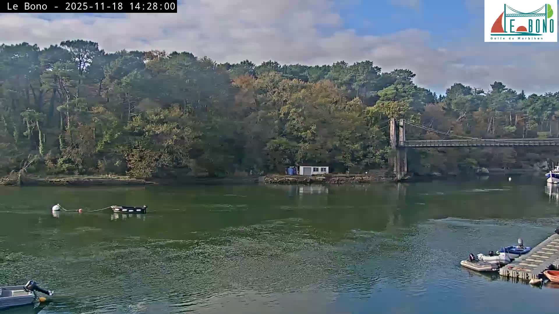 Riviere du Bono River & Le Bono Pont Joseph Le Brix (Pont Joseph Bridge) Live Cam - Vannes, Morbihan, Bretagne. France