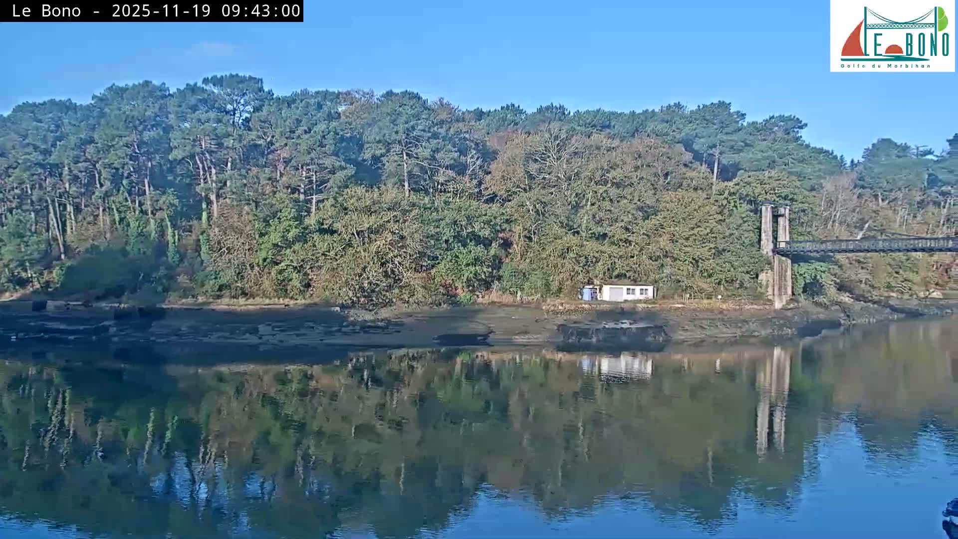 Riviere du Bono River & Le Bono Pont Joseph Le Brix (Pont Joseph Bridge) Live Cam - Vannes, Morbihan, Bretagne. France