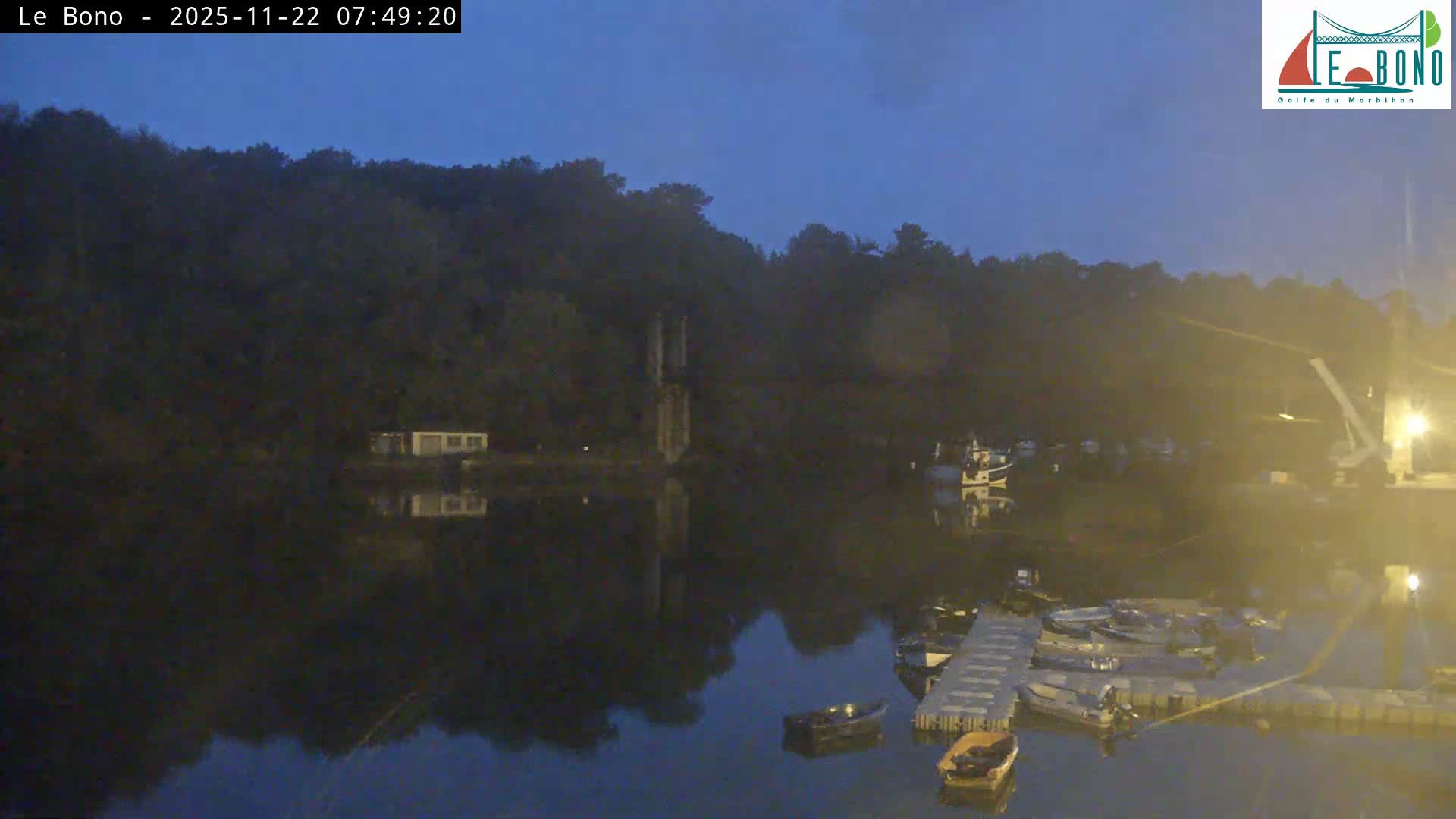 Riviere du Bono River & Le Bono Pont Joseph Le Brix (Pont Joseph Bridge) Live Cam - Vannes, Morbihan, Bretagne. France