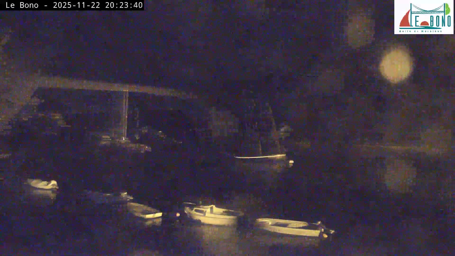 Riviere du Bono River & Le Bono Pont Joseph Le Brix (Pont Joseph Bridge) Live Cam - Vannes, Morbihan, Bretagne. France