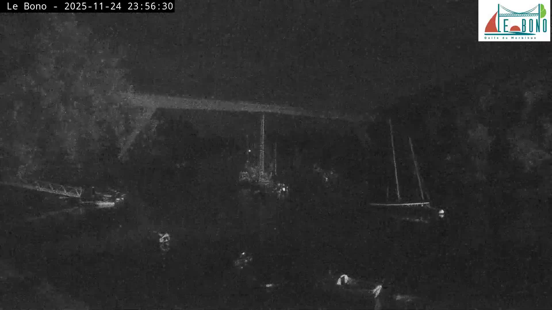Riviere du Bono River & Le Bono Pont Joseph Le Brix (Pont Joseph Bridge) Live Cam - Vannes, Morbihan, Bretagne. France