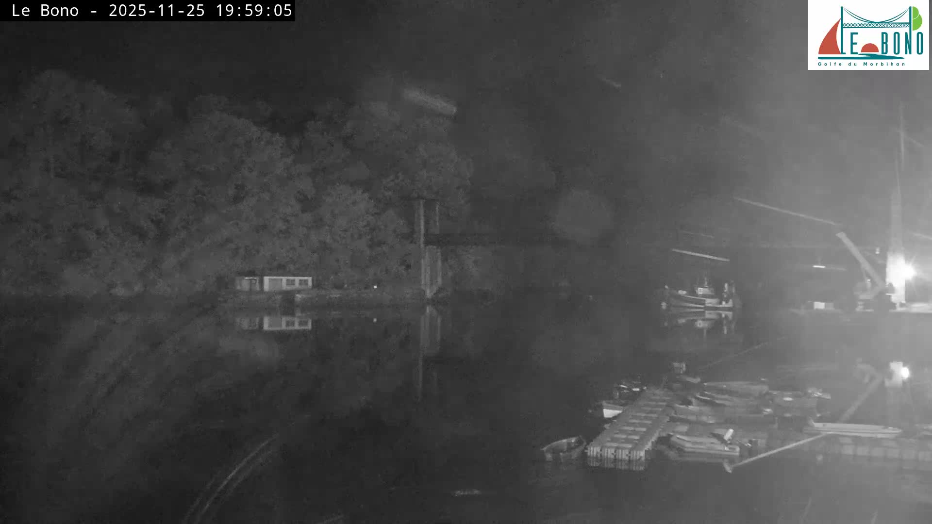 Riviere du Bono River & Le Bono Pont Joseph Le Brix (Pont Joseph Bridge) Live Cam - Vannes, Morbihan, Bretagne. France