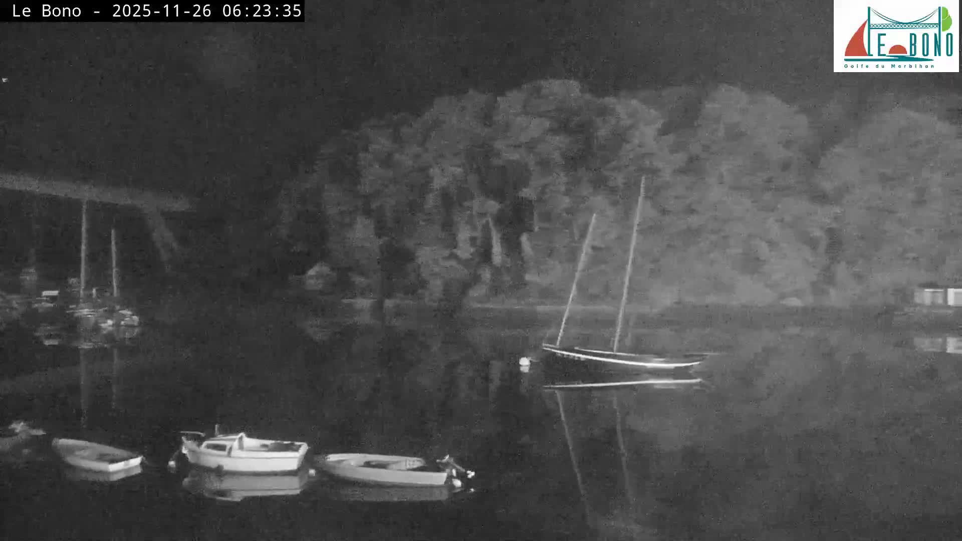 Riviere du Bono River & Le Bono Pont Joseph Le Brix (Pont Joseph Bridge) Live Cam - Vannes, Morbihan, Bretagne. France