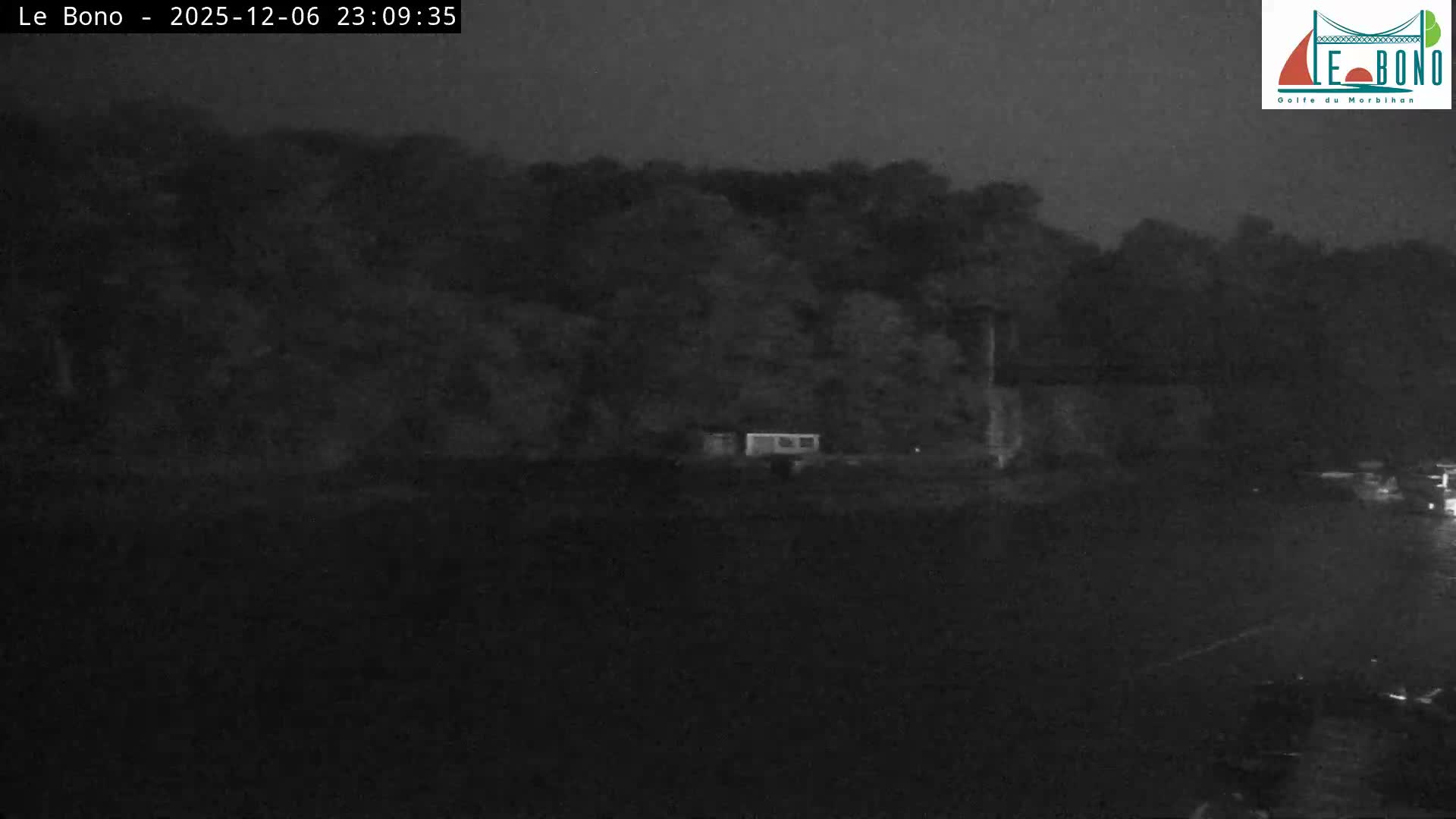 Riviere du Bono River & Le Bono Pont Joseph Le Brix (Pont Joseph Bridge) Live Cam - Vannes, Morbihan, Bretagne. France