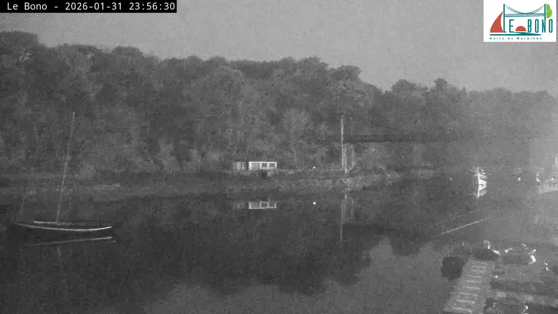 Riviere du Bono River & Le Bono Pont Joseph Le Brix (Pont Joseph Bridge) Live Cam - Vannes, Morbihan, Bretagne. France