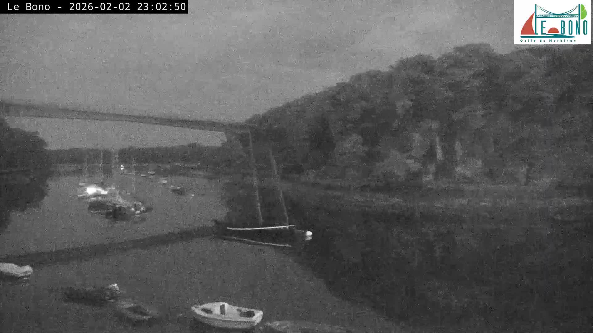 Riviere du Bono River & Le Bono Pont Joseph Le Brix (Pont Joseph Bridge) Live Cam - Vannes, Morbihan, Bretagne. France