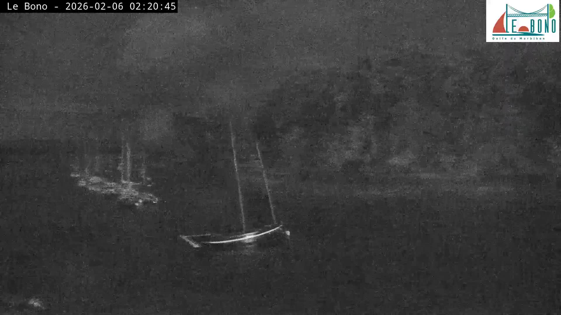 Riviere du Bono River & Le Bono Pont Joseph Le Brix (Pont Joseph Bridge) Live Cam - Vannes, Morbihan, Bretagne. France