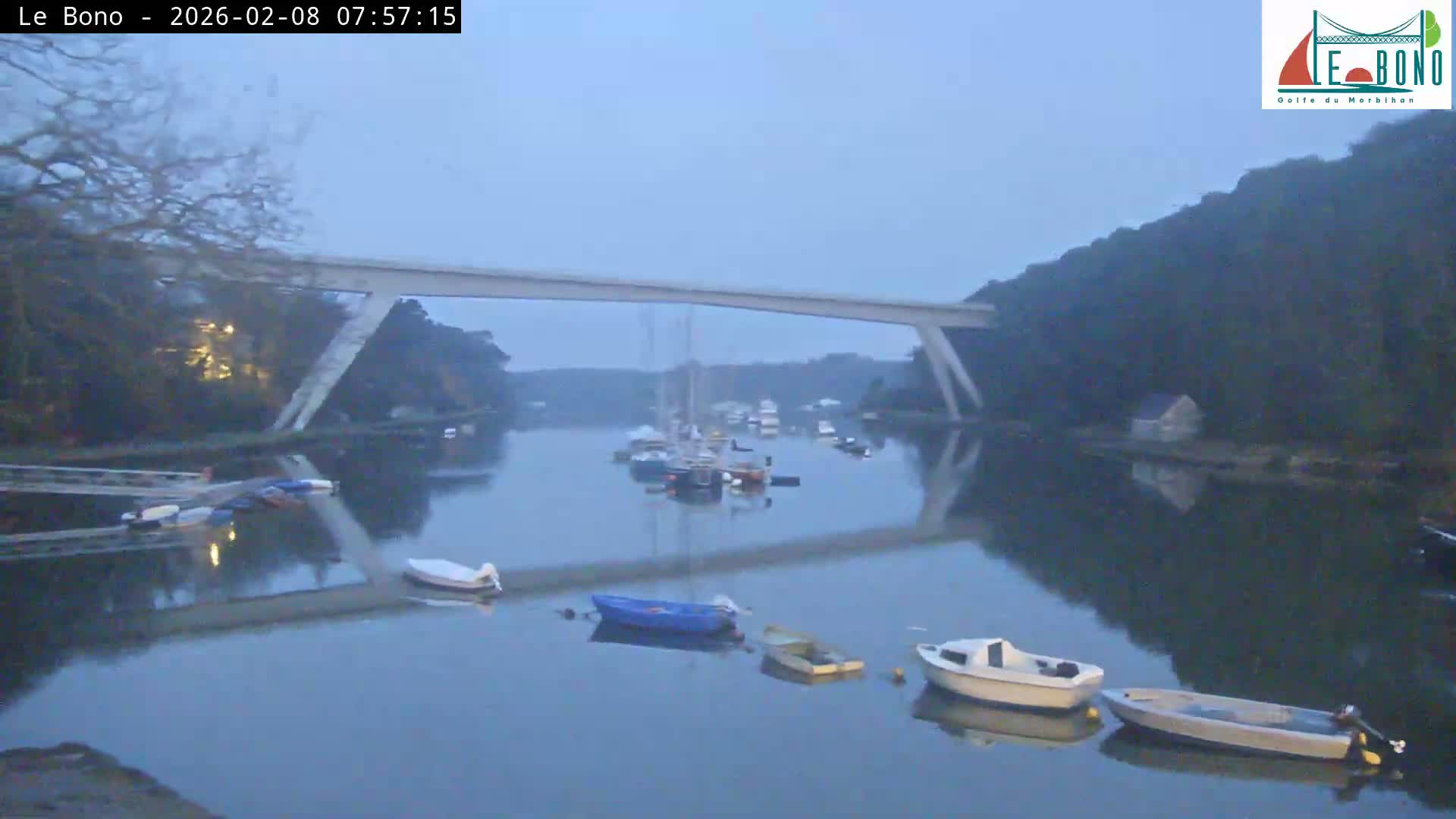 Riviere du Bono River & Le Bono Pont Joseph Le Brix (Pont Joseph Bridge) Live Cam - Vannes, Morbihan, Bretagne. France
