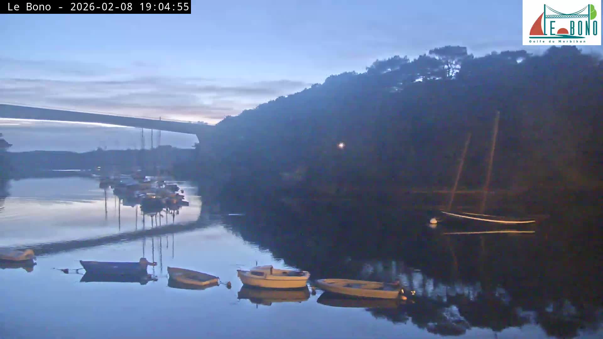 Riviere du Bono River & Le Bono Pont Joseph Le Brix (Pont Joseph Bridge) Live Cam - Vannes, Morbihan, Bretagne. France