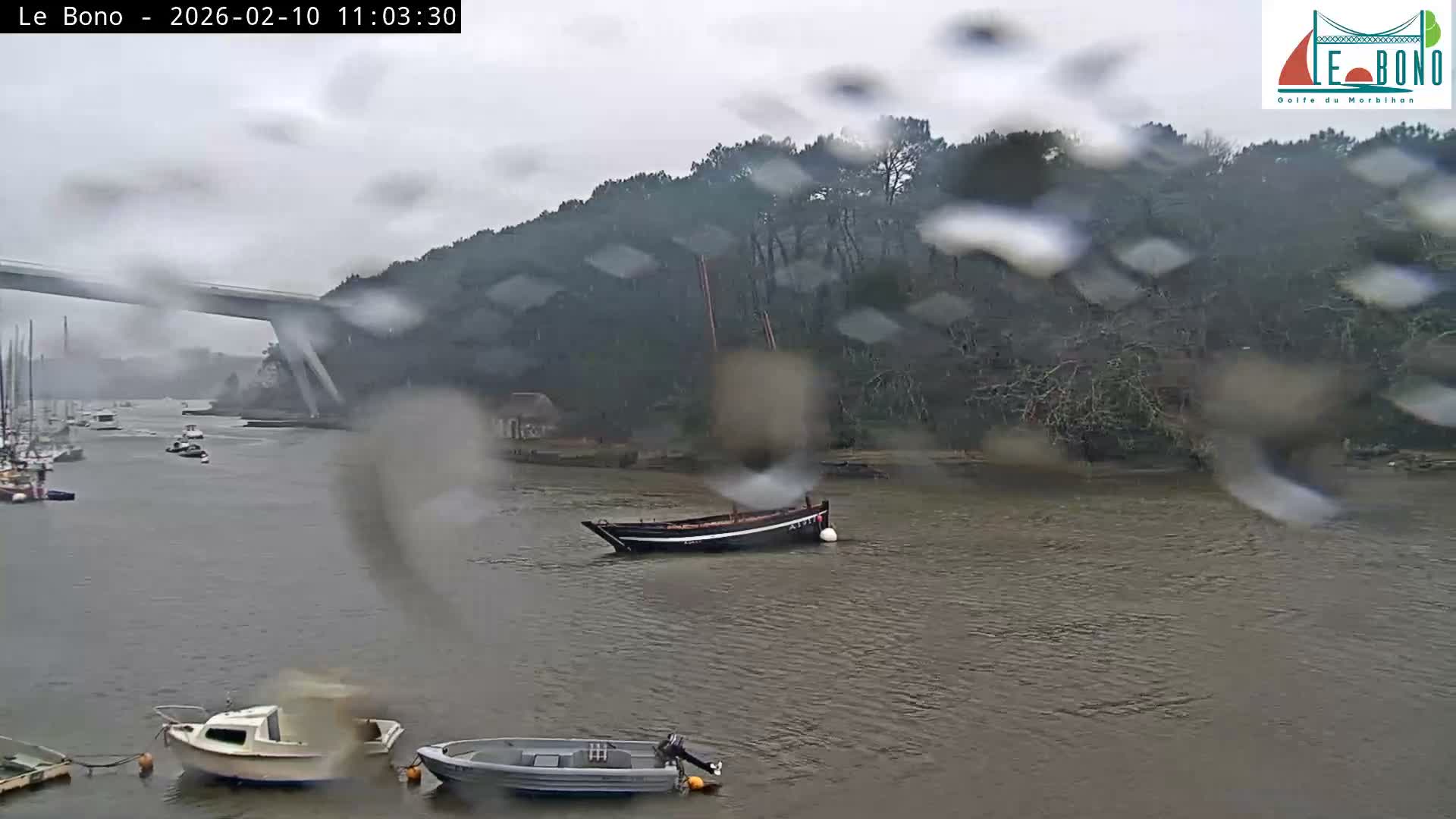 Riviere du Bono River & Le Bono Pont Joseph Le Brix (Pont Joseph Bridge) Live Cam - Vannes, Morbihan, Bretagne. France