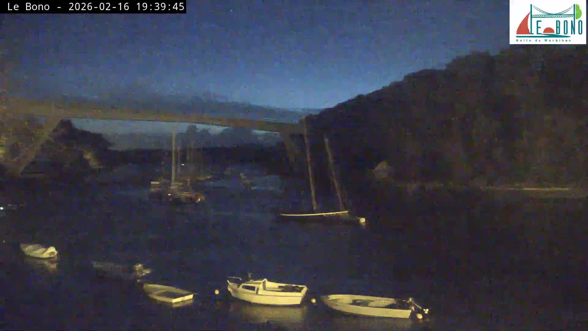 Riviere du Bono River & Le Bono Pont Joseph Le Brix (Pont Joseph Bridge) Live Cam - Vannes, Morbihan, Bretagne. France