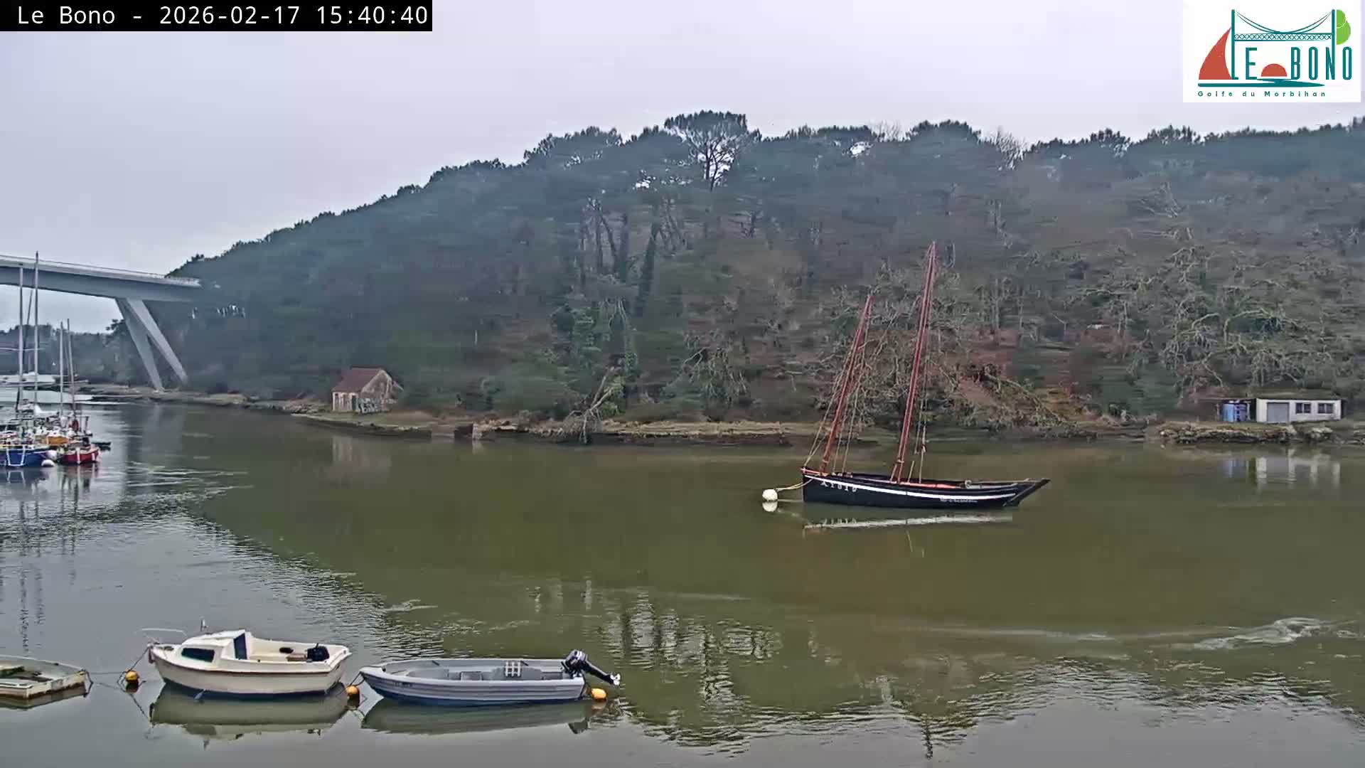 Riviere du Bono River & Le Bono Pont Joseph Le Brix (Pont Joseph Bridge) Live Cam - Vannes, Morbihan, Bretagne. France