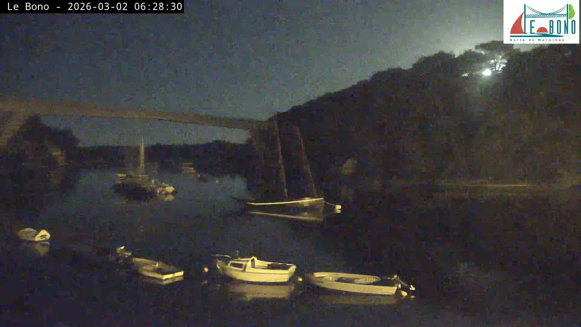 Riviere du Bono River & Le Bono Pont Joseph Le Brix (Pont Joseph Bridge) Live Cam - Vannes, Morbihan, Bretagne. France