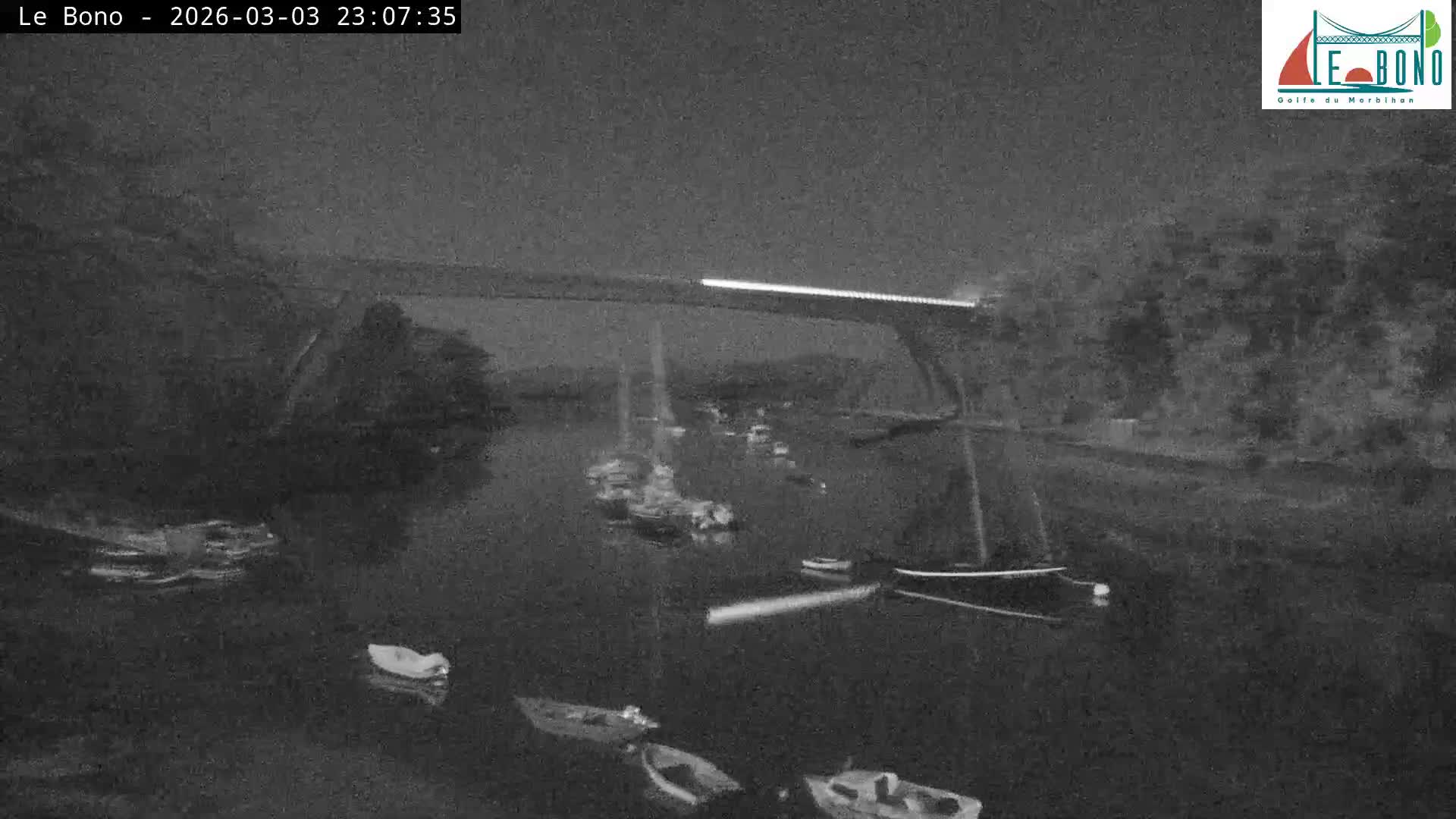Riviere du Bono River & Le Bono Pont Joseph Le Brix (Pont Joseph Bridge) Live Cam - Vannes, Morbihan, Bretagne. France