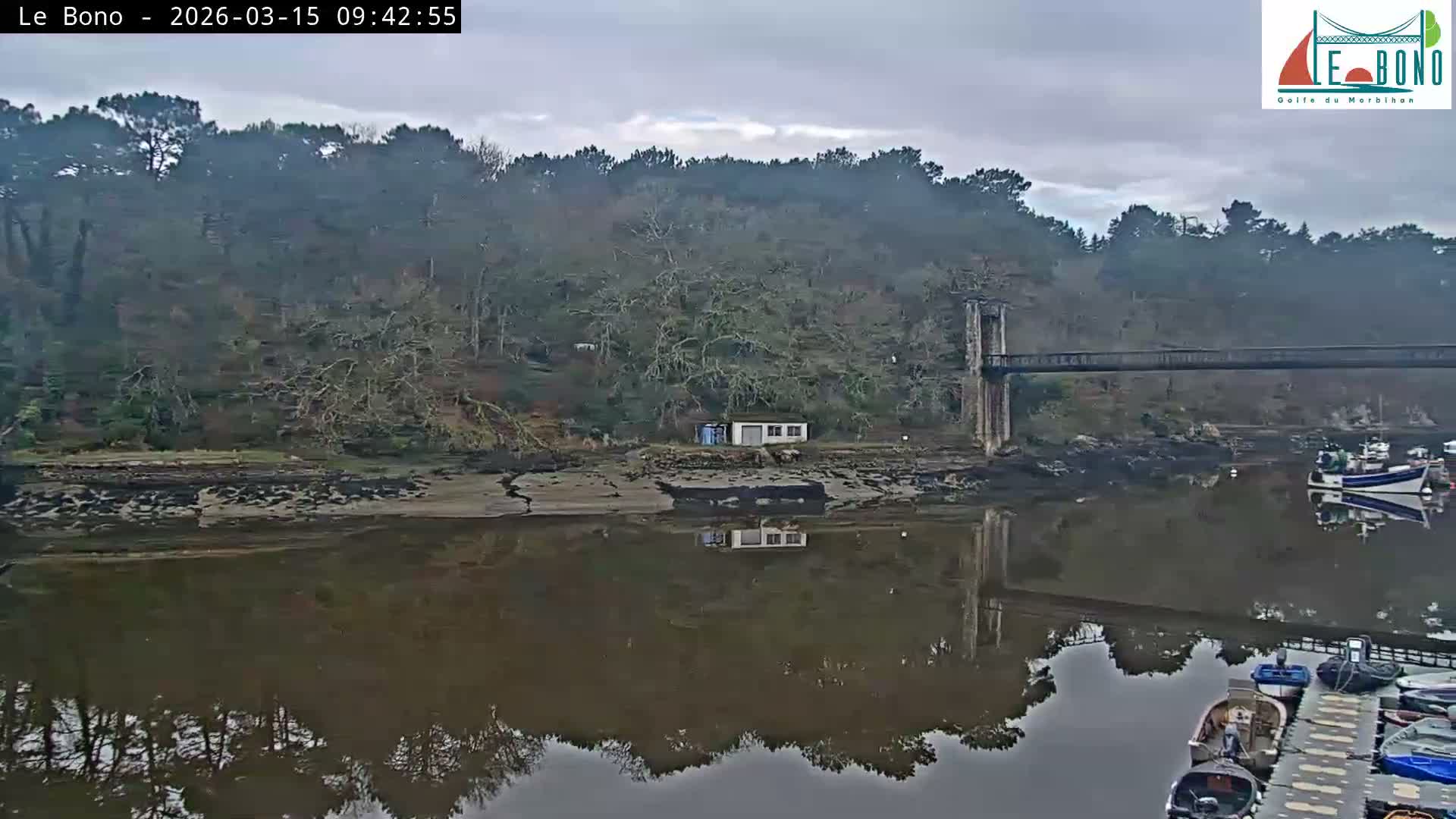 Riviere du Bono River & Le Bono Pont Joseph Le Brix (Pont Joseph Bridge) Live Cam - Vannes, Morbihan, Bretagne. France