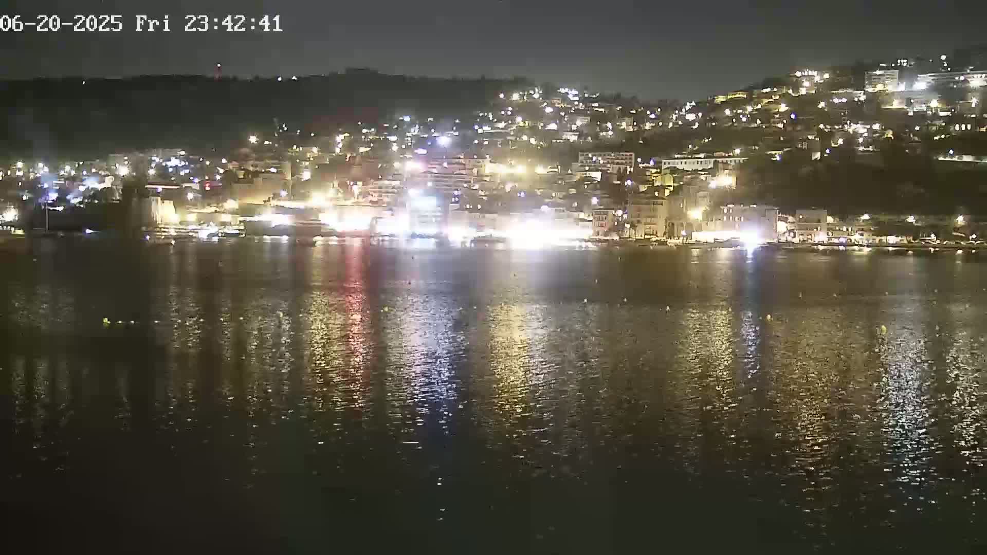Villefranche-sur-Mer Commune Live Cam - Nice, Alpes-Maritimes, Provence-Alpes-Cote d’Azur, France