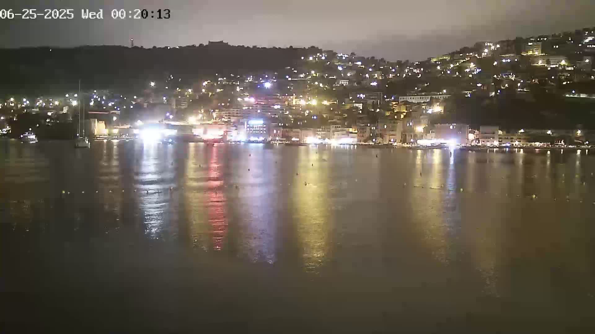 Villefranche-sur-Mer Commune Live Cam - Nice, Alpes-Maritimes, Provence-Alpes-Cote d’Azur, France