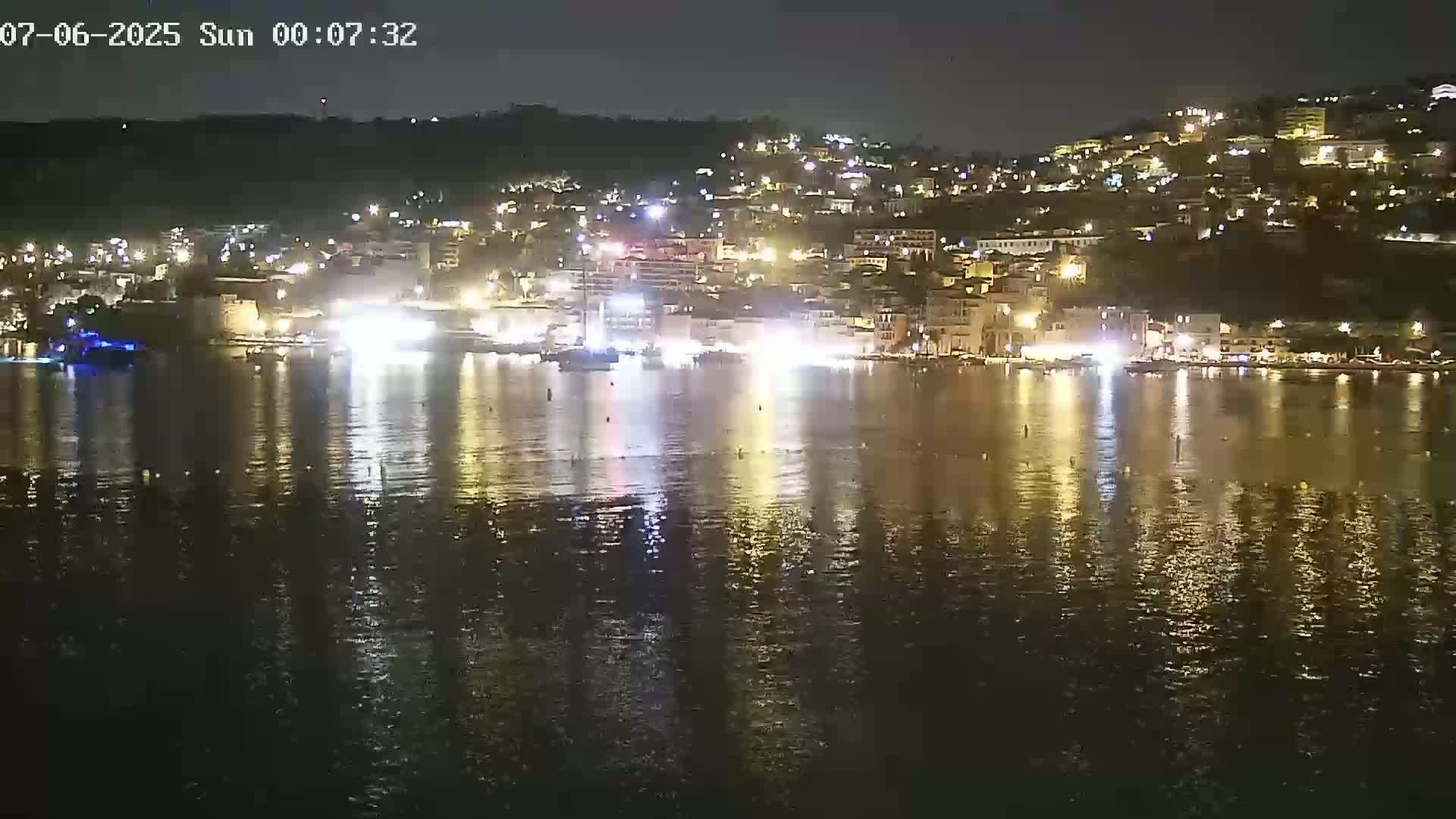 Villefranche-sur-Mer Commune Live Cam - Nice, Alpes-Maritimes, Provence-Alpes-Cote d’Azur, France