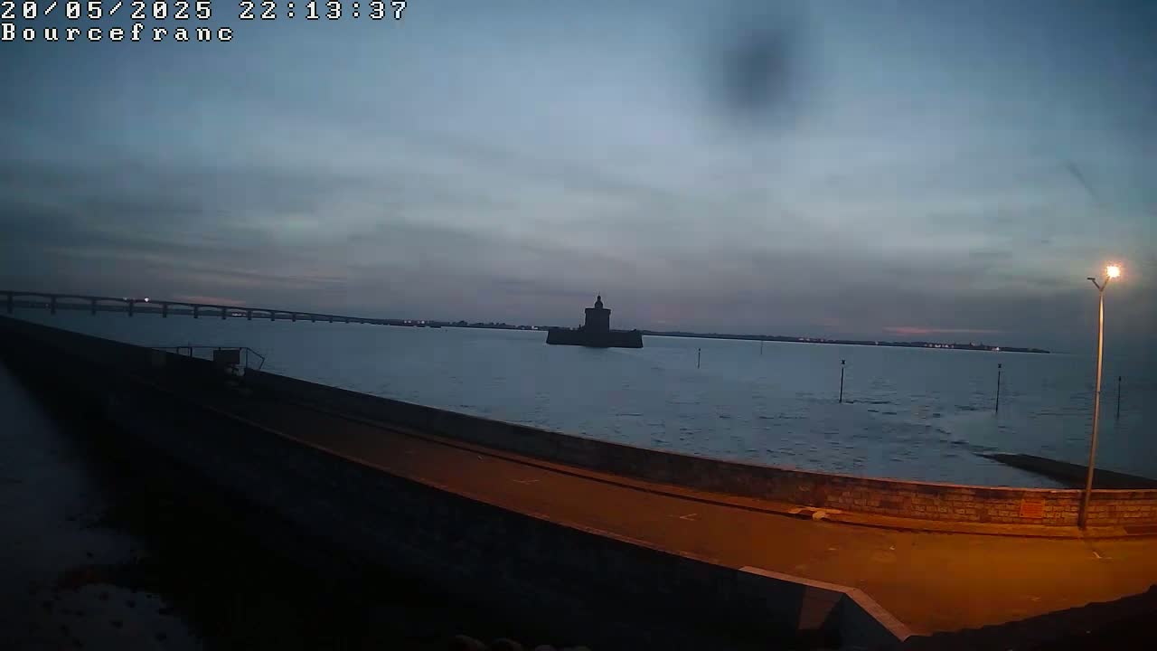 Bourcefranc-Le-Chaups Port & Fort Louvois Fortress Live Cam - Rochefort, Charente-Maritime, Nouvelle-Aquitaine, France
