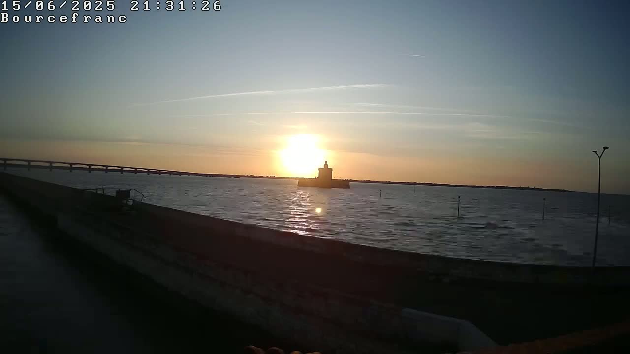 Bourcefranc-Le-Chaups Port & Fort Louvois Fortress Live Cam - Rochefort, Charente-Maritime, Nouvelle-Aquitaine, France