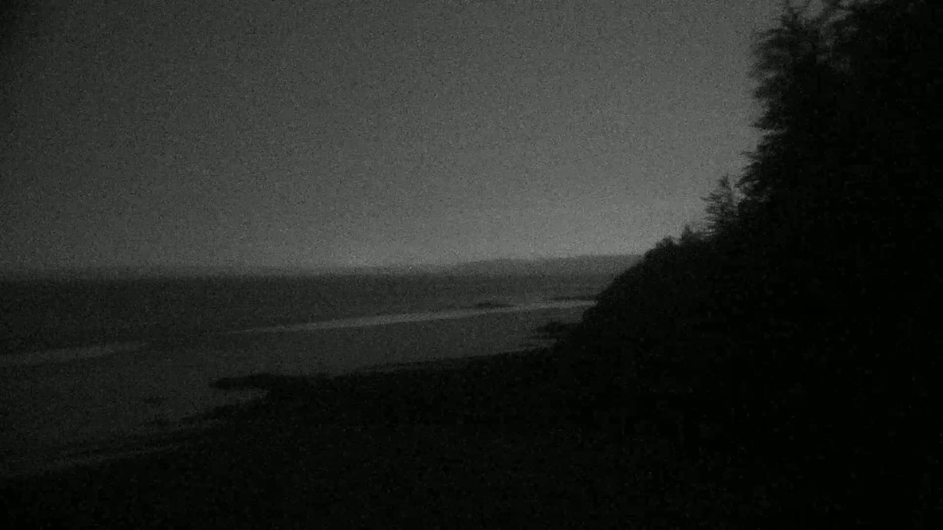 Etables-sur-Mer , Plage des Godelins Beach Live Cam - Saint-Brieuc, Cotes-d'Armor, Bretagne, france
