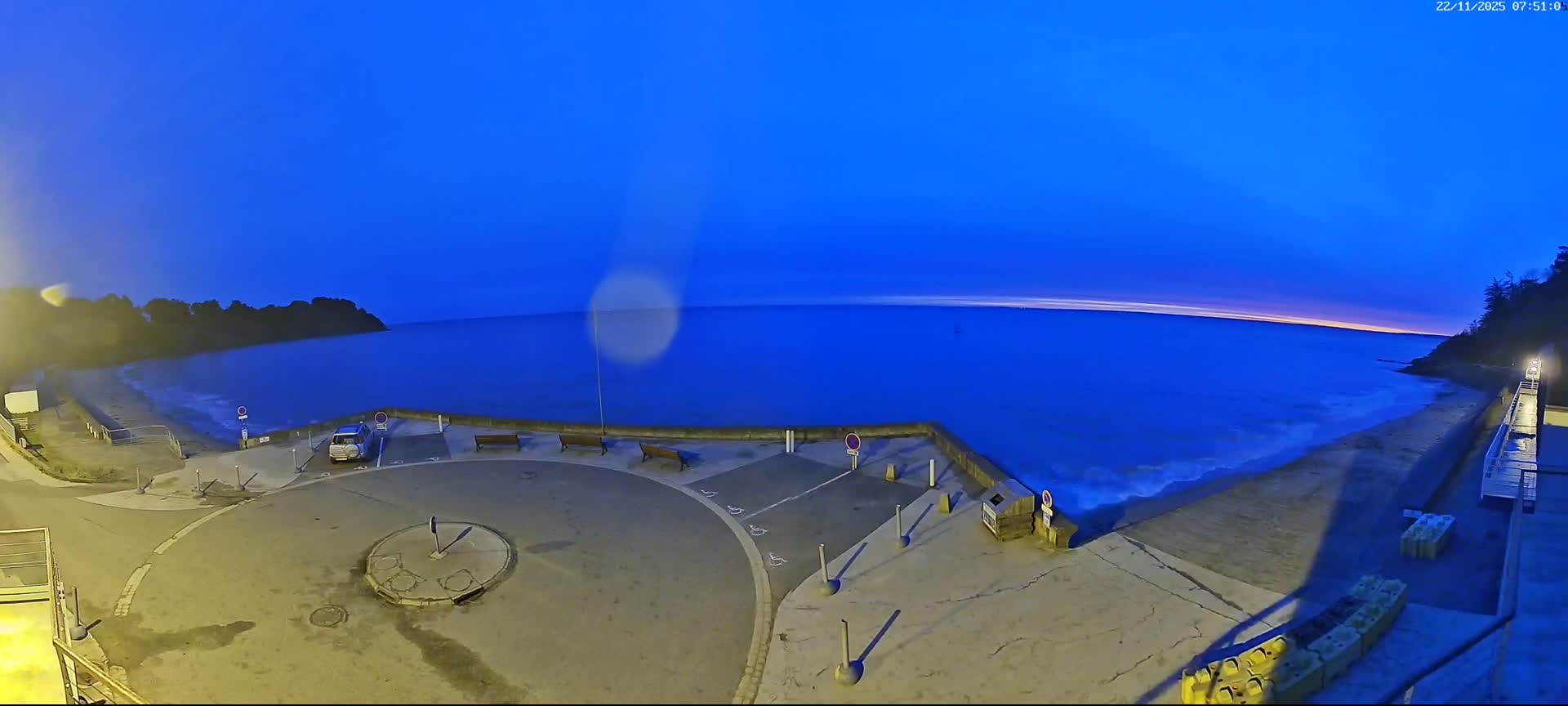 Etables-sur-Mer , Plage des Godelins Beach Live Cam - Saint-Brieuc, Cotes-d'Armor, Bretagne, france