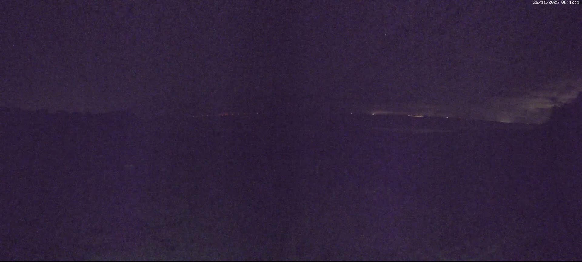 Etables-sur-Mer , Plage des Godelins Beach Live Cam - Saint-Brieuc, Cotes-d'Armor, Bretagne, france