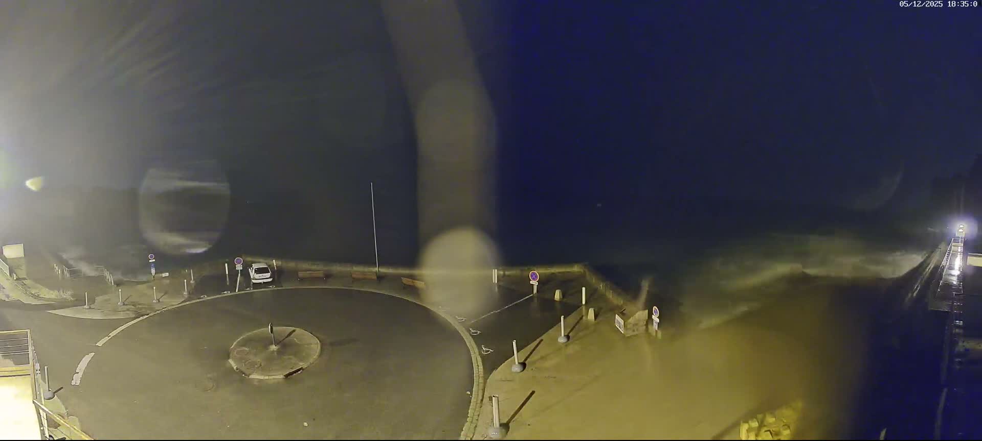 Etables-sur-Mer , Plage des Godelins Beach Live Cam - Saint-Brieuc, Cotes-d'Armor, Bretagne, france