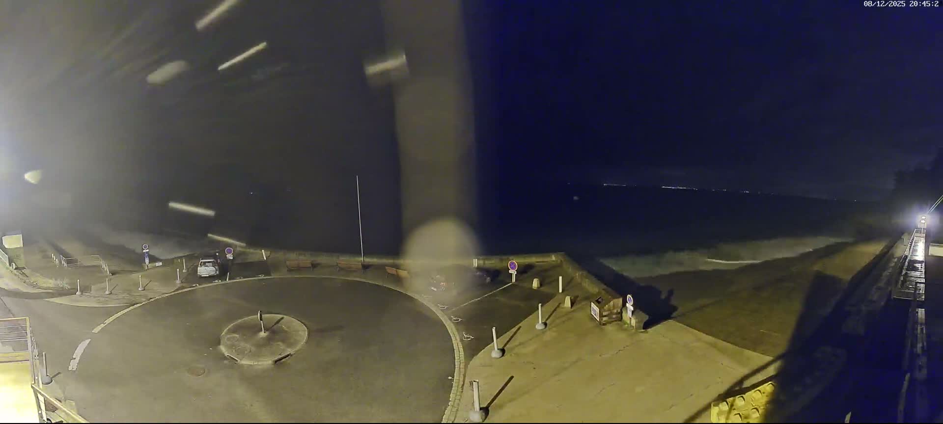 Etables-sur-Mer , Plage des Godelins Beach Live Cam - Saint-Brieuc, Cotes-d'Armor, Bretagne, france