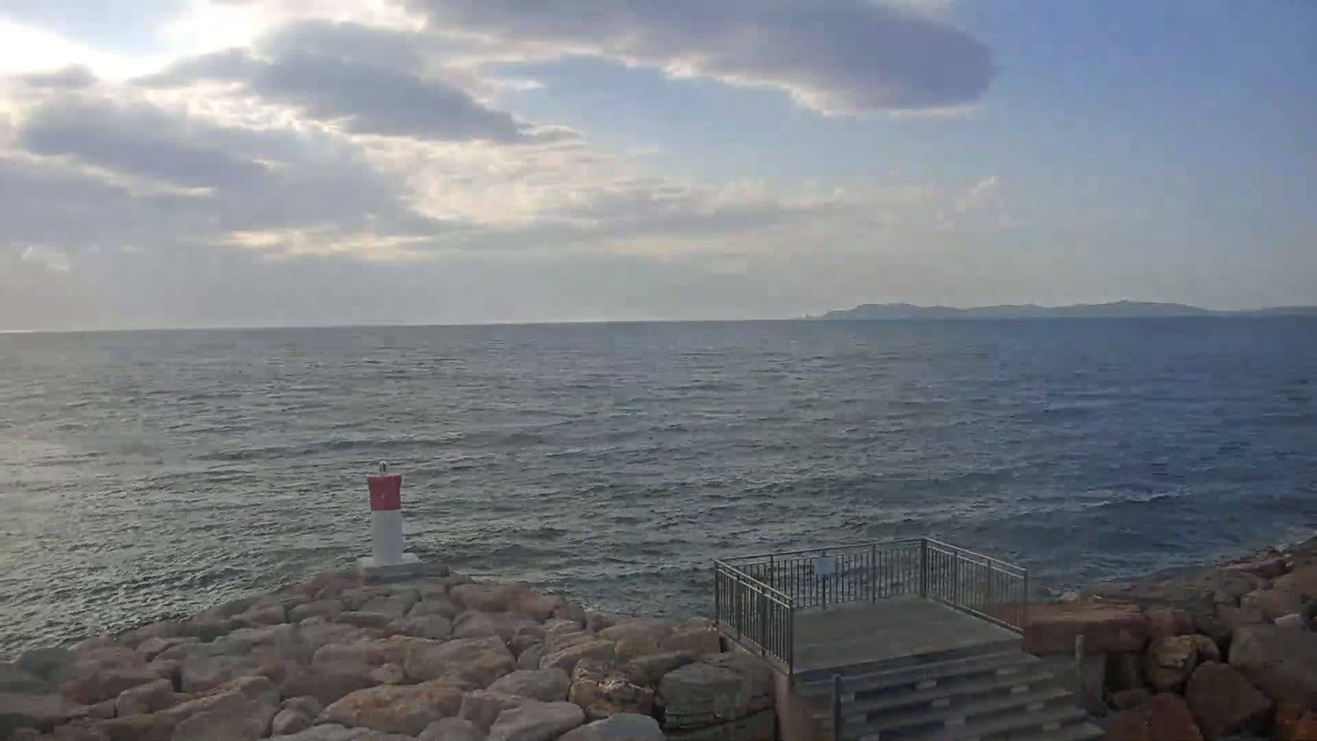 Hyeres - Port-Saint-Pierre Live Cam - Toulon, Var, Provence-Alpes-Cote d’Azur, France