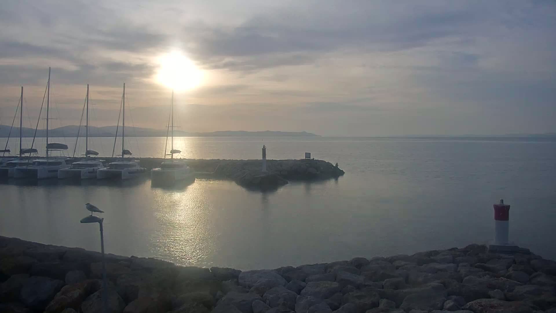 Hyeres - Port-Saint-Pierre Live Cam - Toulon, Var, Provence-Alpes-Cote d’Azur, France