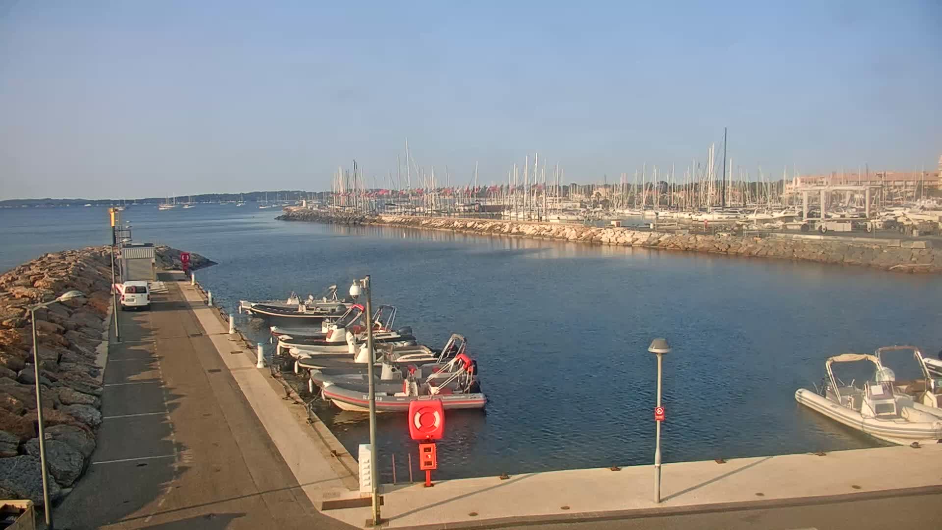 Hyeres - Port-Saint-Pierre Live Cam - Toulon, Var, Provence-Alpes-Cote d’Azur, France