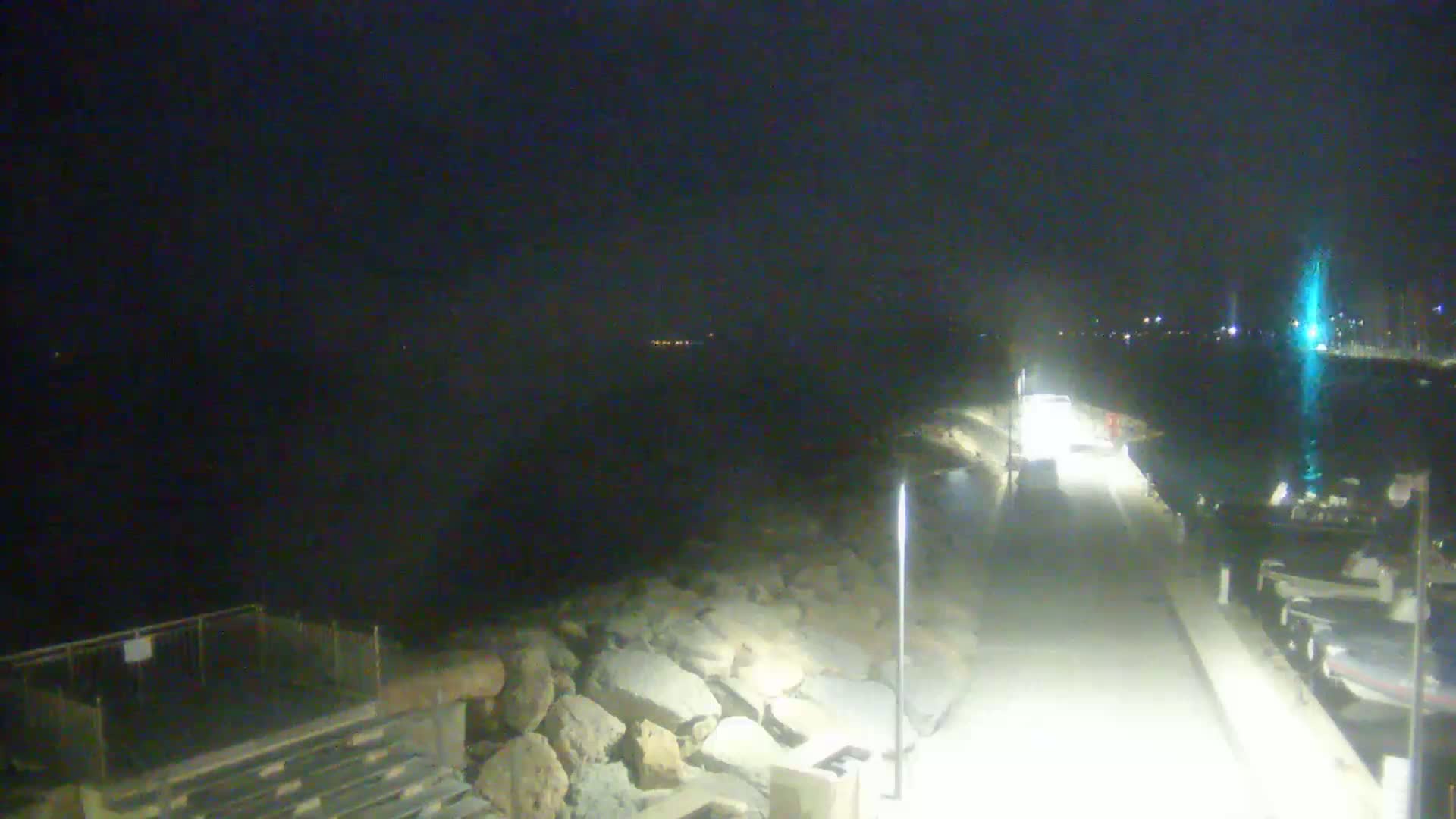 Hyeres - Port-Saint-Pierre Live Cam - Toulon, Var, Provence-Alpes-Cote d’Azur, France