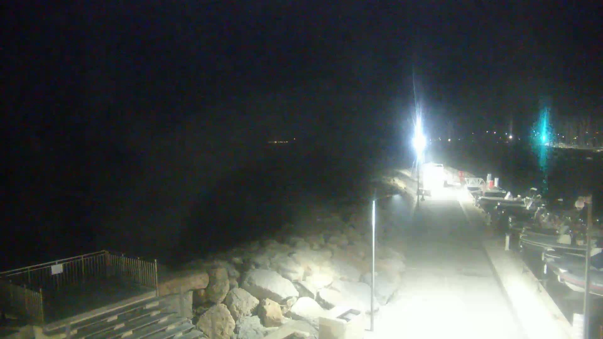 Hyeres - Port-Saint-Pierre Live Cam - Toulon, Var, Provence-Alpes-Cote d’Azur, France