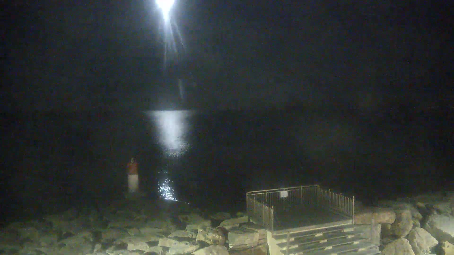 Hyeres - Port-Saint-Pierre Live Cam - Toulon, Var, Provence-Alpes-Cote d’Azur, France