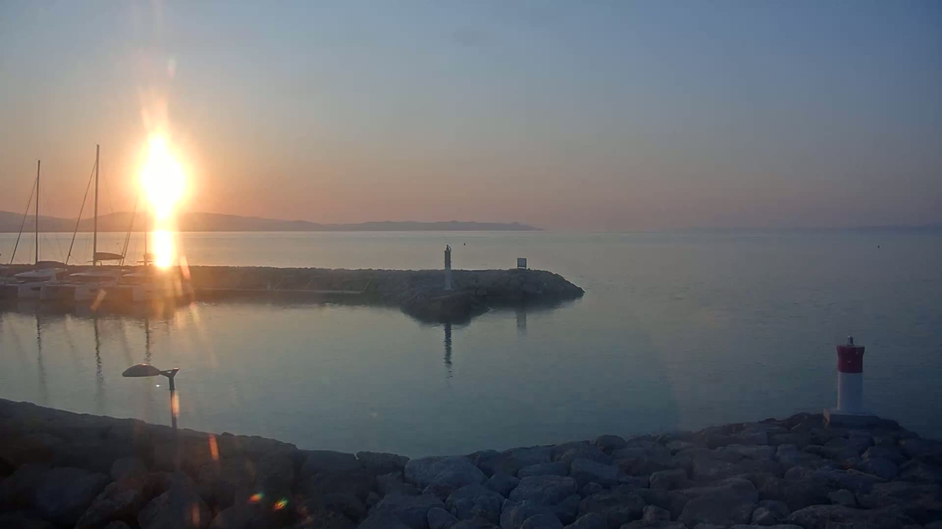 Hyeres - Port-Saint-Pierre Live Cam - Toulon, Var, Provence-Alpes-Cote d’Azur, France