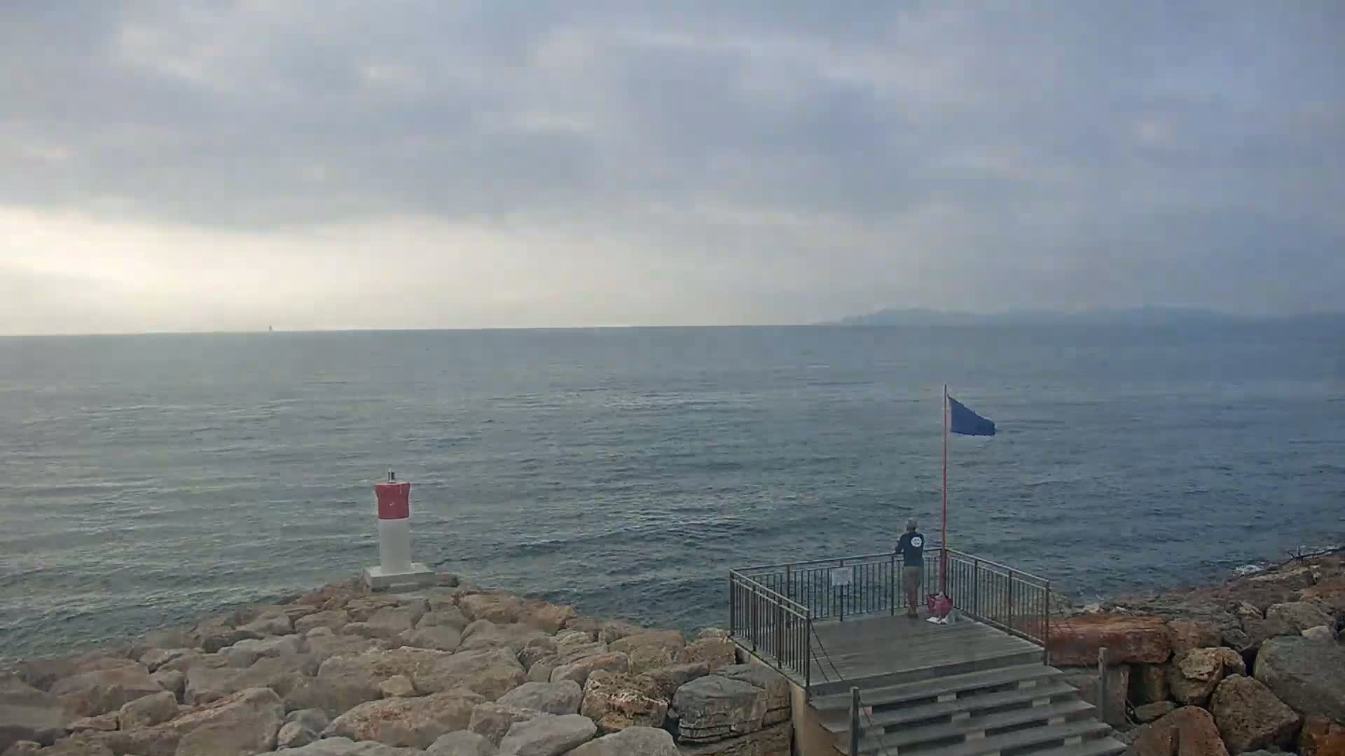Hyeres - Port-Saint-Pierre Live Cam - Toulon, Var, Provence-Alpes-Cote d’Azur, France